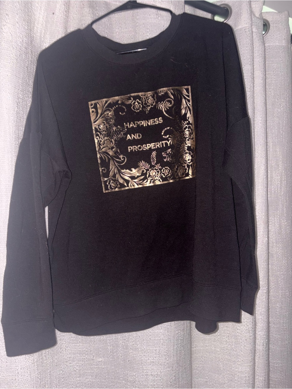 Simply Vera Wang Sweatshirt